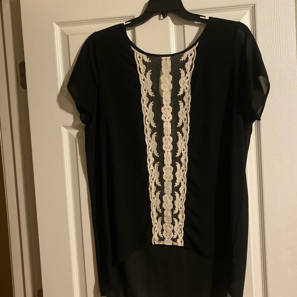 Long black top with lace